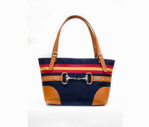 Bolso Azul con Bandera Española y Estribo